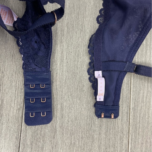 Savage x Fenty by Rihanna Allover Lace T-Shirt Bra 32D Purple Blue Sexy Push Up - Picture 12 of 16